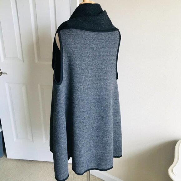 Anthropologie Open Front Long Draped Sleeveless Cape Cardigan Dark Gray One Size - Picture 4 of 7